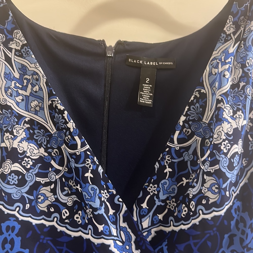 Black Label by Chico’s blue and white handkerchief dress sz 2 (US L) - Picture 2 of 6